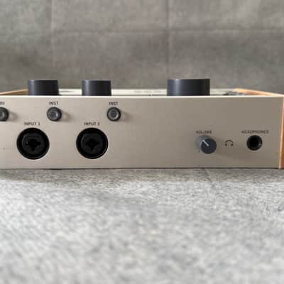 Universal Audio Volt 476 USB-C Audio Interface 2021 - Present - Tan / Gray image 2