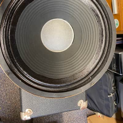 Immagine Custom Sound 2x12 speaker cab fitted with Celestion Greenback 75w speakers, revAMPlified - 12