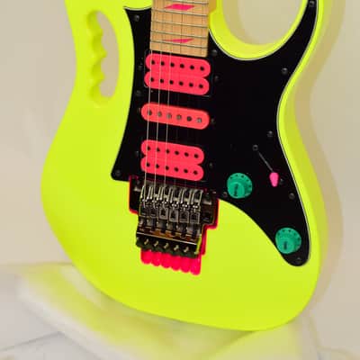 2017 Ibanez 30th Anniversary JEM777 Steve Vai Jem Electric Guitar, Desert Yellow w/ Case image 5