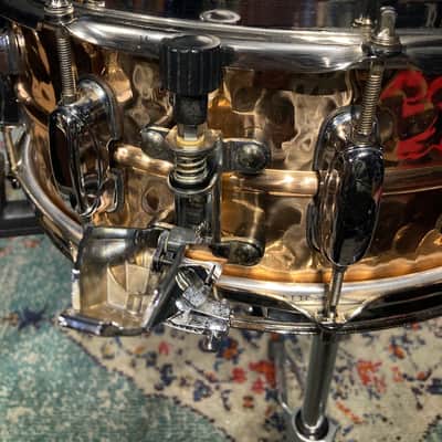 Tama - 5.5x14" Hammered Bronze Snare Drum 2000s image 13