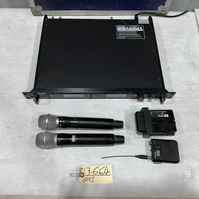 Shure AXT400 A 470-698MHz Dual Wireless Receiver W/ (2) AXT200 SM86 #17664 (THS) image 1
