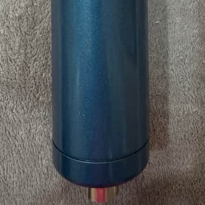 MXL 4000 Large Diaphragm Condenser Microphone – Blue – w/ Wooden Case image 4