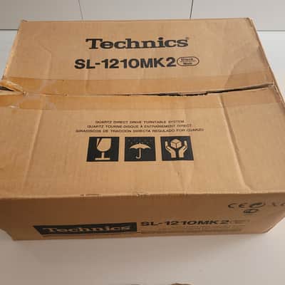 Technics SL-1210 MK2 + Shure White Label + Original Box & Manual image 11
