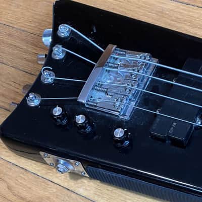 Hondo Alien Headless Electric Bass Guitar 1980s image 21