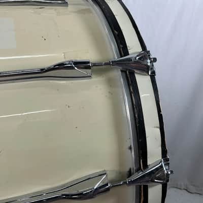 Immagine Yamaha MB822U Marching Field 22" Bass/Kick Drum - White - w/ Hard Case - 6