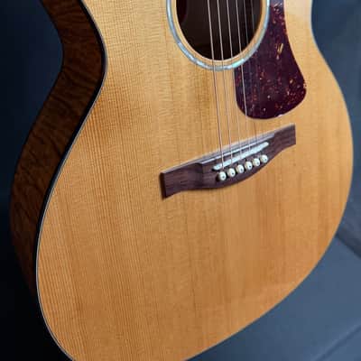 Eastman PCH3-GACE-AB Auditorium Cutaway Acoustic-Electric Guitar Amberburst w/ Gig Bag image 6