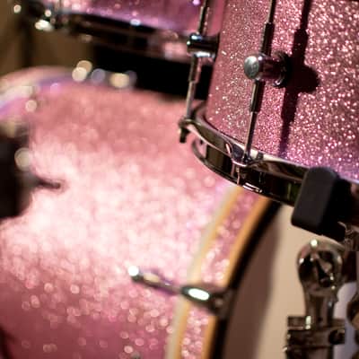 Click Icon 4pc Maple Drum Set Satin Pink Sparkle Shell Pack 18 14 10 14 image 8