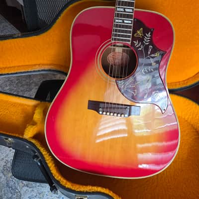 Gibson Hummingbird 1960 - 1968 - Cherry Sunburst image 1