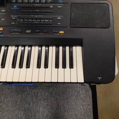 Roland E70 image 5