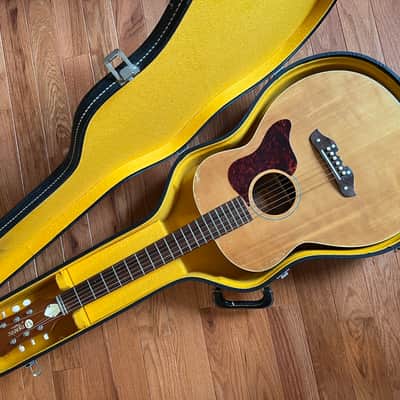 Mosrite Serenade mid-60s w/original case image 2