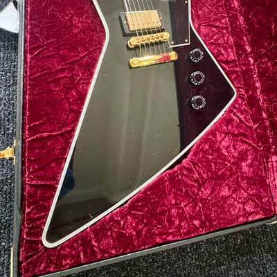 2017 Gibson Custom Shop Explorer Custom Ebony - Unplayed w/ OHSC, COA & Case Candy image 8