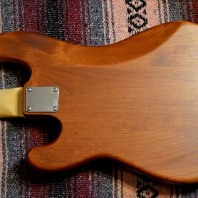 Fender American Special Precision Bass 2012 Honeyburst with Hardcase image 11
