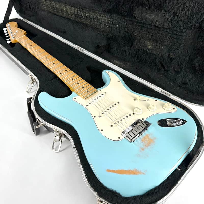 Fender American Standard Stratocaster with Maple Fretboard