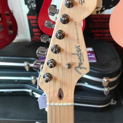 Fender American Deluxe Stratocaster Ash 60th Anniversary 2006 Butterscotch image 3