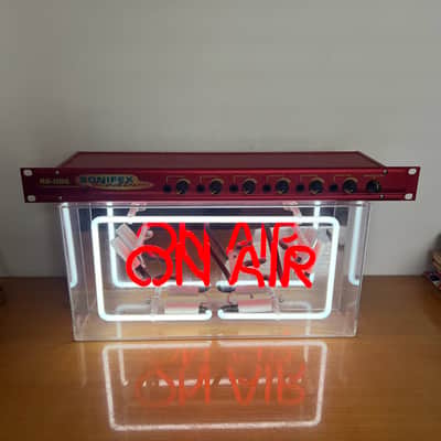 Sonifex RB-HD6 - 6 Way Stereo Headphone Distribution Amplifier - Used image 1