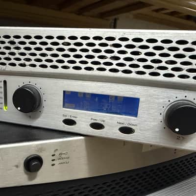 Crown XTi 4000 2-Channel Power Amplifier 2000s - Silver image 3