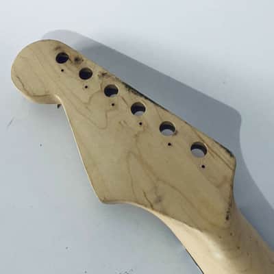 21 Frets Rosewood Fingerboard Guitar Strat Style Maple Neck image 12