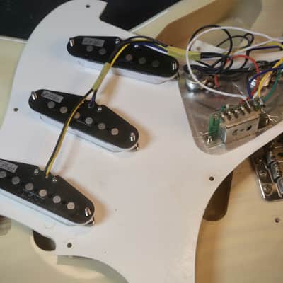 1997-2000 Fender Stratocaster ST-57, Crafted in Japan - Vintage Blonde image 10