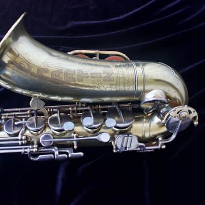 Martin Committee Skyline Alto Saxophone image 5