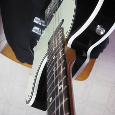 Fender Telecaster 2011 black with white binding image 4