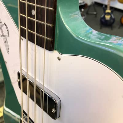 Gibson Thunderbird Bass Guitar - Inverness Green with Non-reverse Headstock image 8