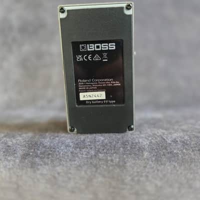 Boss HM-2W Heavy Metal Waza Craft 2021 - Present - Black image 7