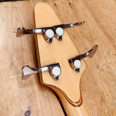 Alembic Epic 4 Fretless Electric Bass Guitar image 12