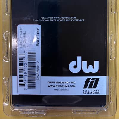 Immagine DW DWSM801-2 Standard Drum Key (2 Pack) 2010s - Chrome - 3