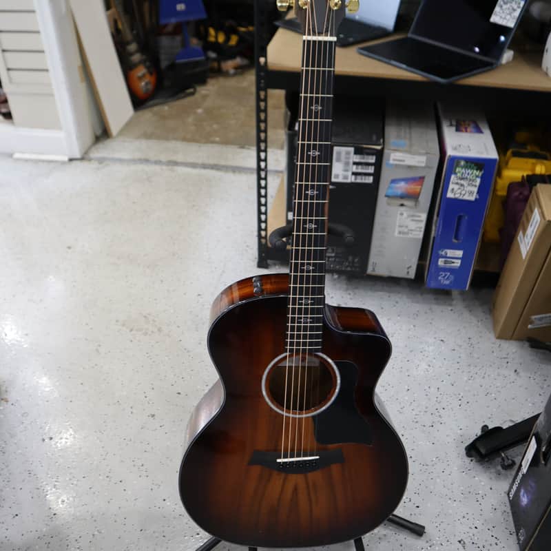 Taylor 224ce-K DLX