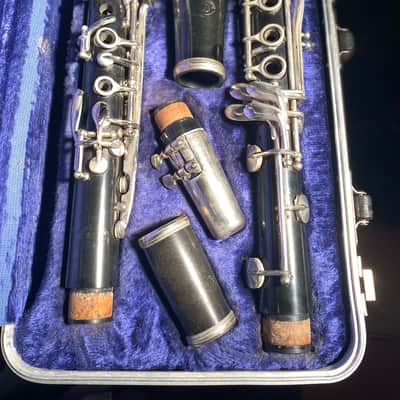 Bundy 1980's Bb Clarinet With Case image 1