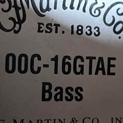 2008 CF Martin 00C-16GTAE acoustic bass natural with case image 6