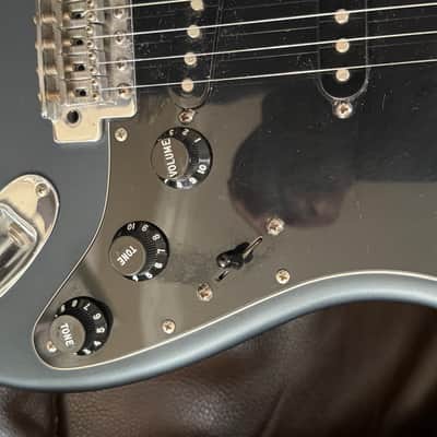 Fender Standard Stratocaster Satin with Rosewood Fretboard 2004 - Gun Metal Blue image 7