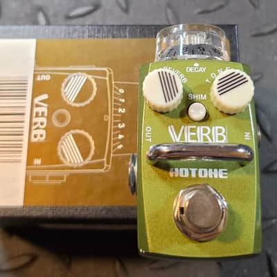 Hotone Skyline Verb Digital Reverb Mini Pedal 2010s - Green