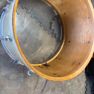 Ludwig Virgin 3 ply 70’s Silver Silk Bass Drum image 9