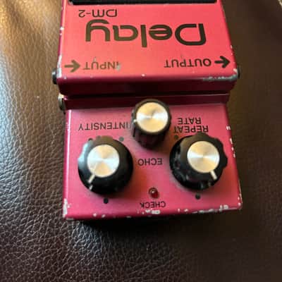 Boss DM-2 Delay (Black Label) 1981 - 1984 - Pink image 8