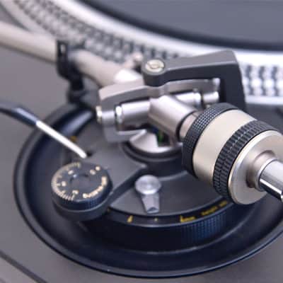 Rare Technics SL-1200 MK4 Turntable In Near-Mint Condition image 7