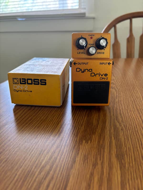 Boss DN-2 Dyna Drive