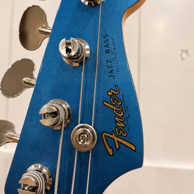 Fender Traditional Late 60s Jazz Bass®, Rosewood Fingerboard, Lake Placid Blue image 7