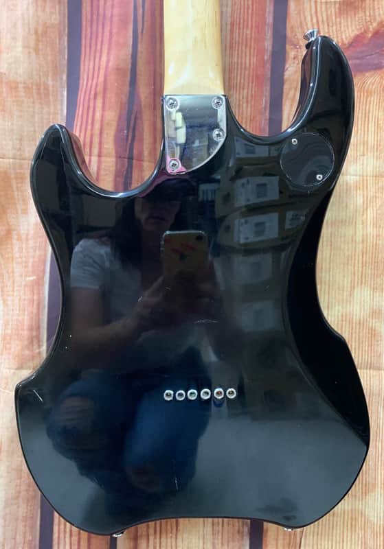 RARE 2006 ZZ Ryder Model ME3/BK Empire Electric Guitar in black w