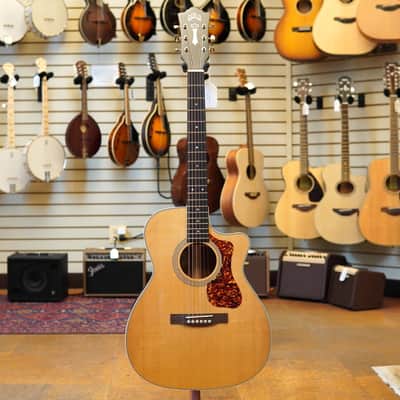Guild OM-140CE Orchestra Acoustic-Electric Guitar w/Padded Gig Bag image 4