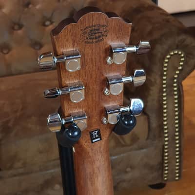 Washburn WCG10SENS-0 with armrest bevel + NEW with invoice image 12