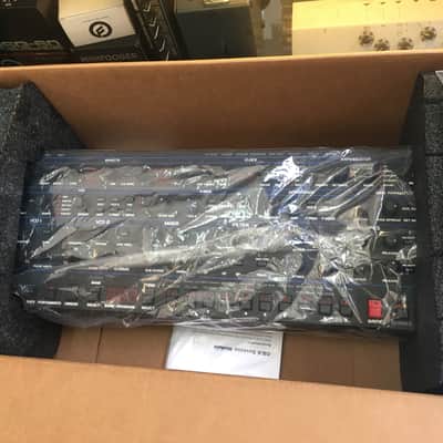 Dave Smith &Tom Oberheim OB-6 6 Voice Analog Synth Desktop Module  box //ARMENS// image 5