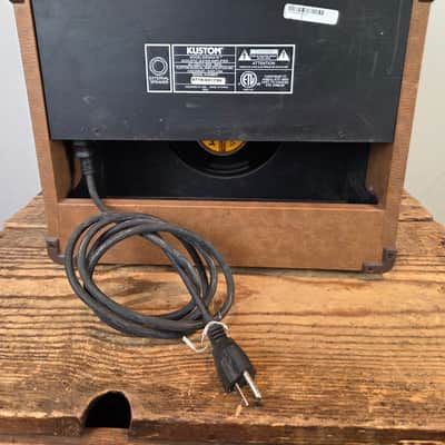 Kustom Sienna 16 Combo Amp for acoustic and mic image 7