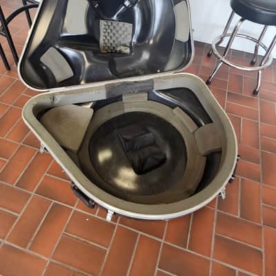 Very Good Used Yamaha YSH-411 Brass Sousaphone with Case and Mouthpiece image 21