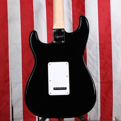 Squier Affinity Stratocaster Pack with Mustang Micro Amp - Black image 9