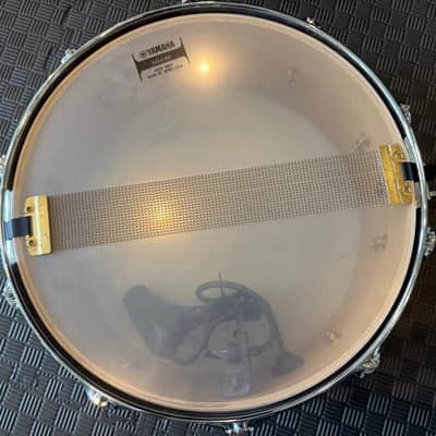 Yamaha Oak Custom Snare w/ May Mic System - Red Sparkle image 4