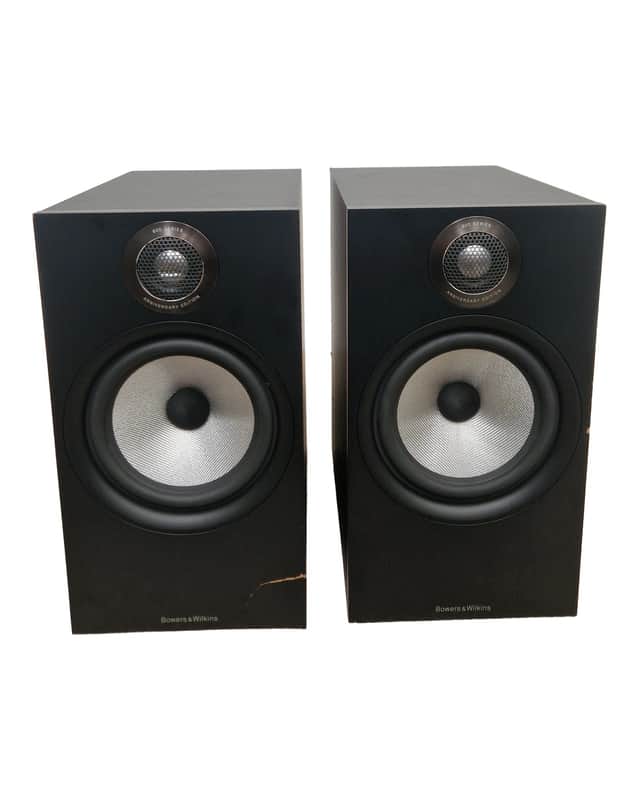 Immagine Bowers & Wilkins 606 S2 - Hi-Fi Speakers - Black - Fair - 1