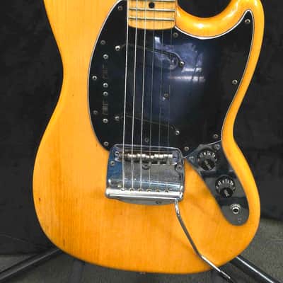 Fender Mustang Natural **1977** w/ Tweed Case image 1