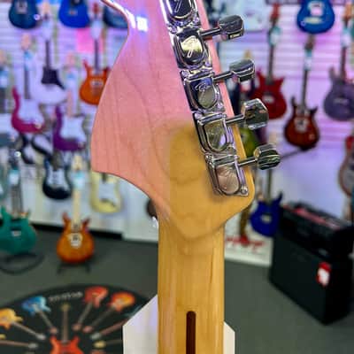 Fender Made in Japan Limited International Color Stratocaster®, Maple Fingerboard, Sahara Taupe image 10