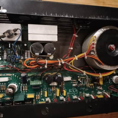 Ashdown Spyder 330 hybrid bass head 300W image 4
